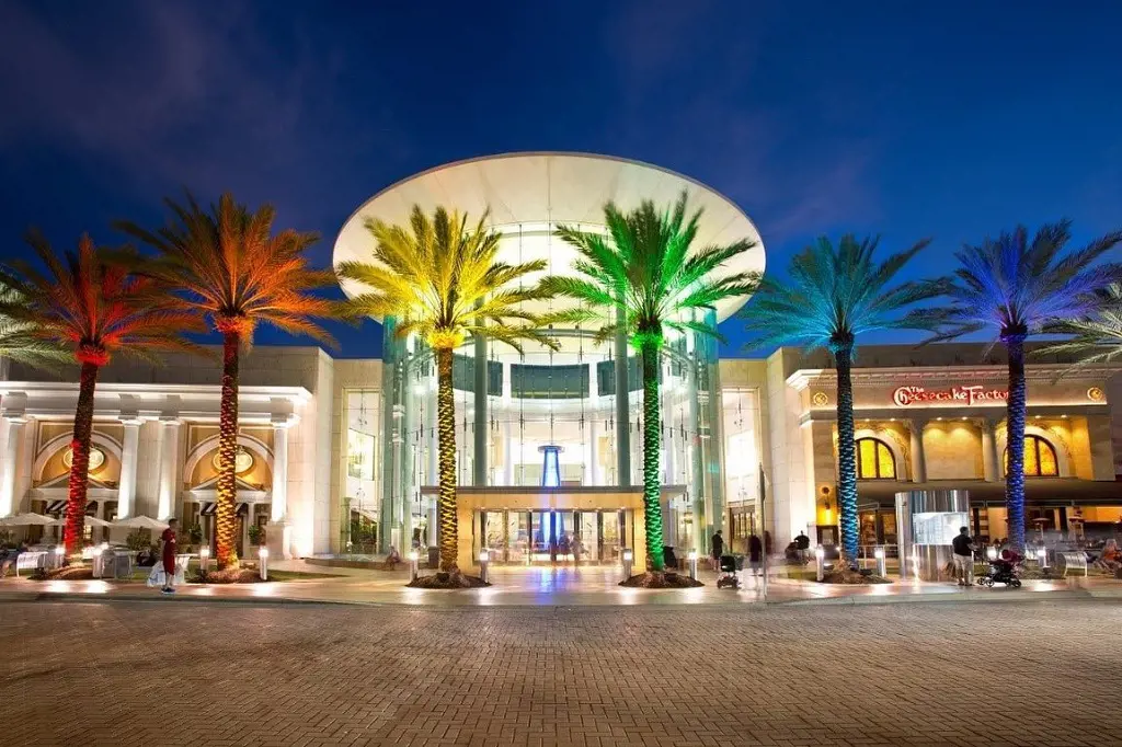  The Mall At Millenia is lavish shopping center