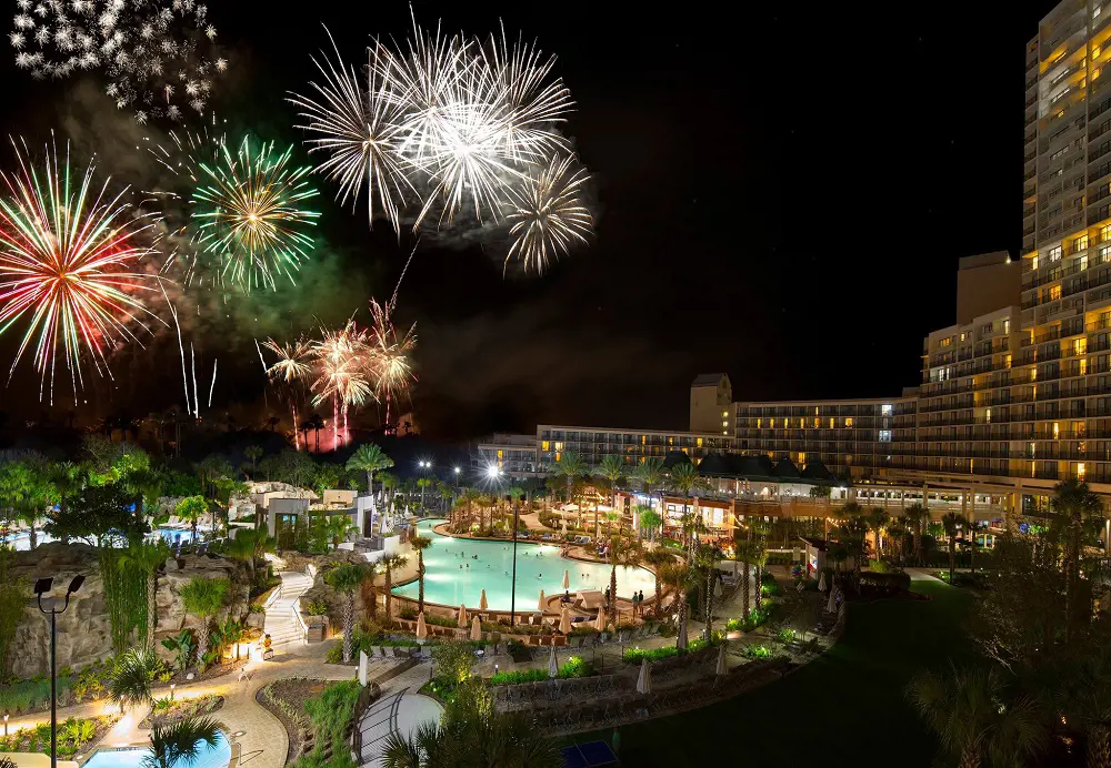 Orlando World Center Marriott looks stunning during the fireworks
