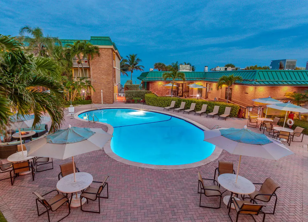 Ocean Breeze Inn has a beautiful outdoor pool