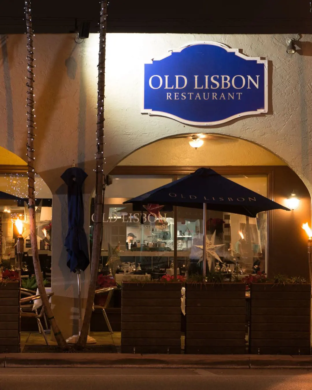 Old Lisbon Restaurant is one of the oldest restaurant
