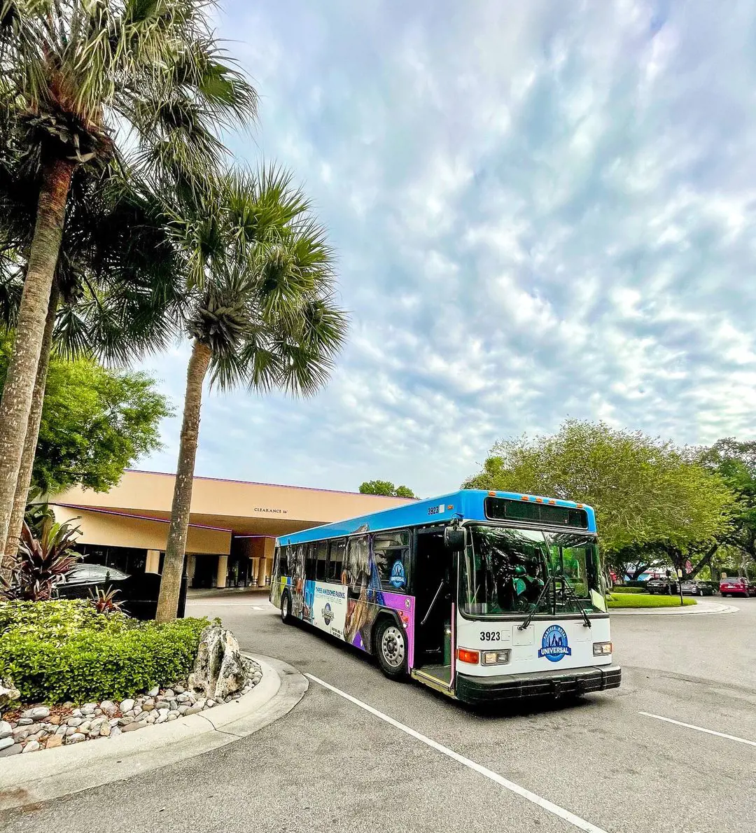 Orlando Hotels with Cruise Shuttles
