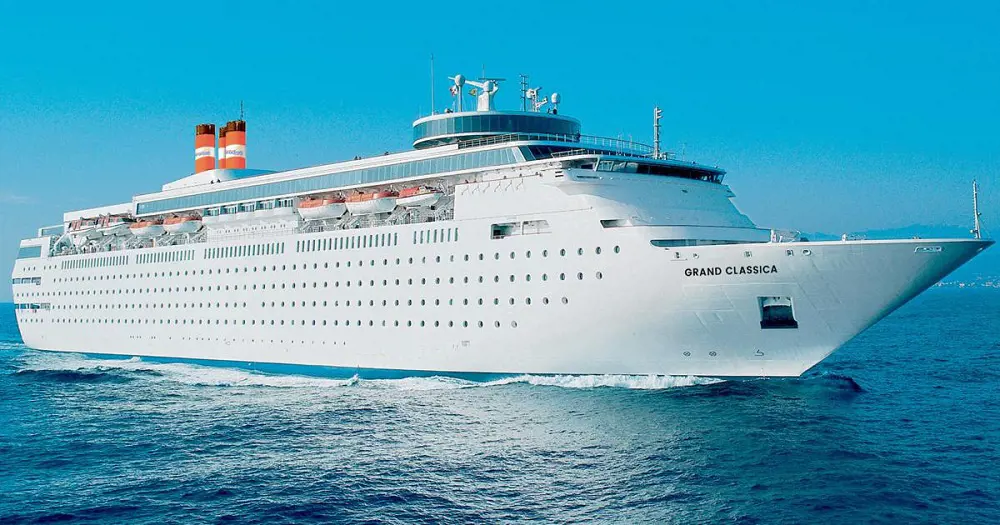 Some cruises offers more then a day cruise experience to the guests